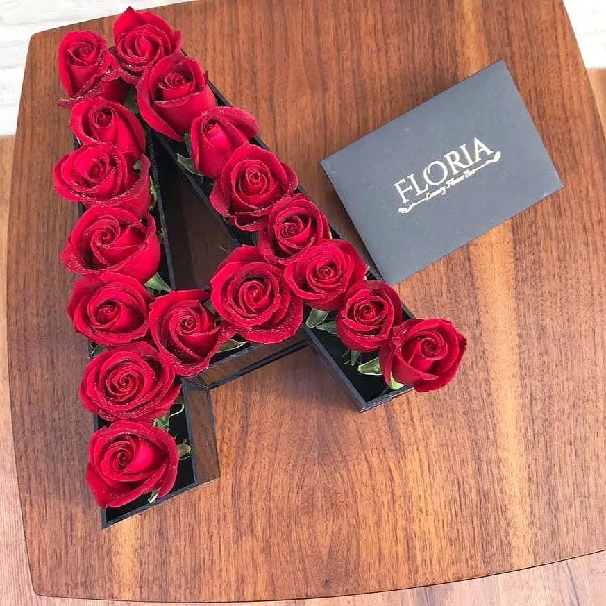باکس گل حرف A