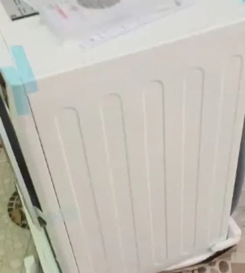 ماشین لباسشویی ۸ کیلویی ال جی F4J6TMP8S، رنگ خاکستری، جنس فلز، درب جلو