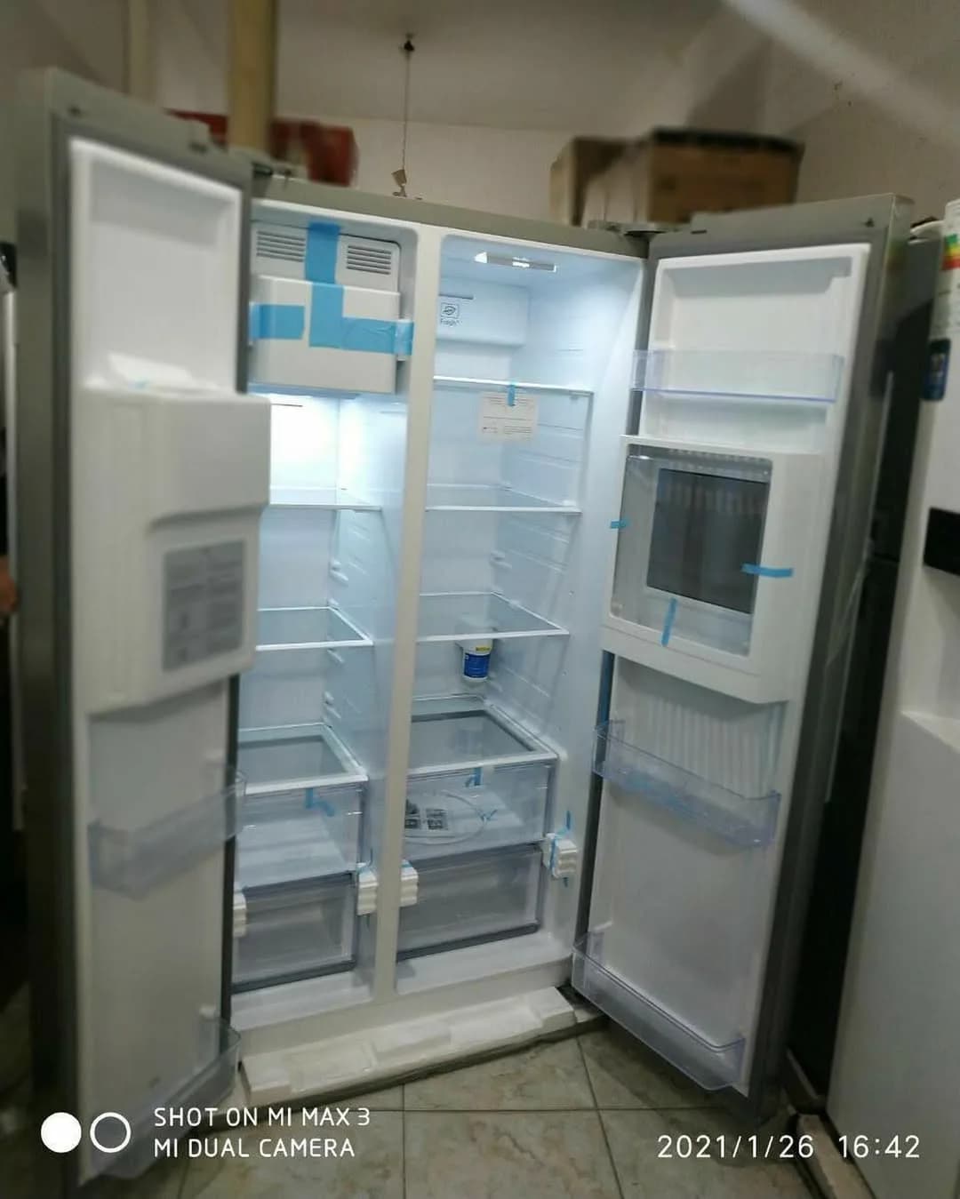 یخچال ساید بای ساید مدل KAG93AI30M