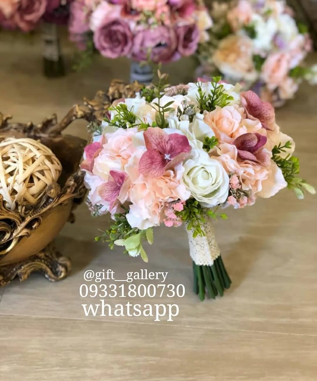 دسته گل عروس مصنوعی