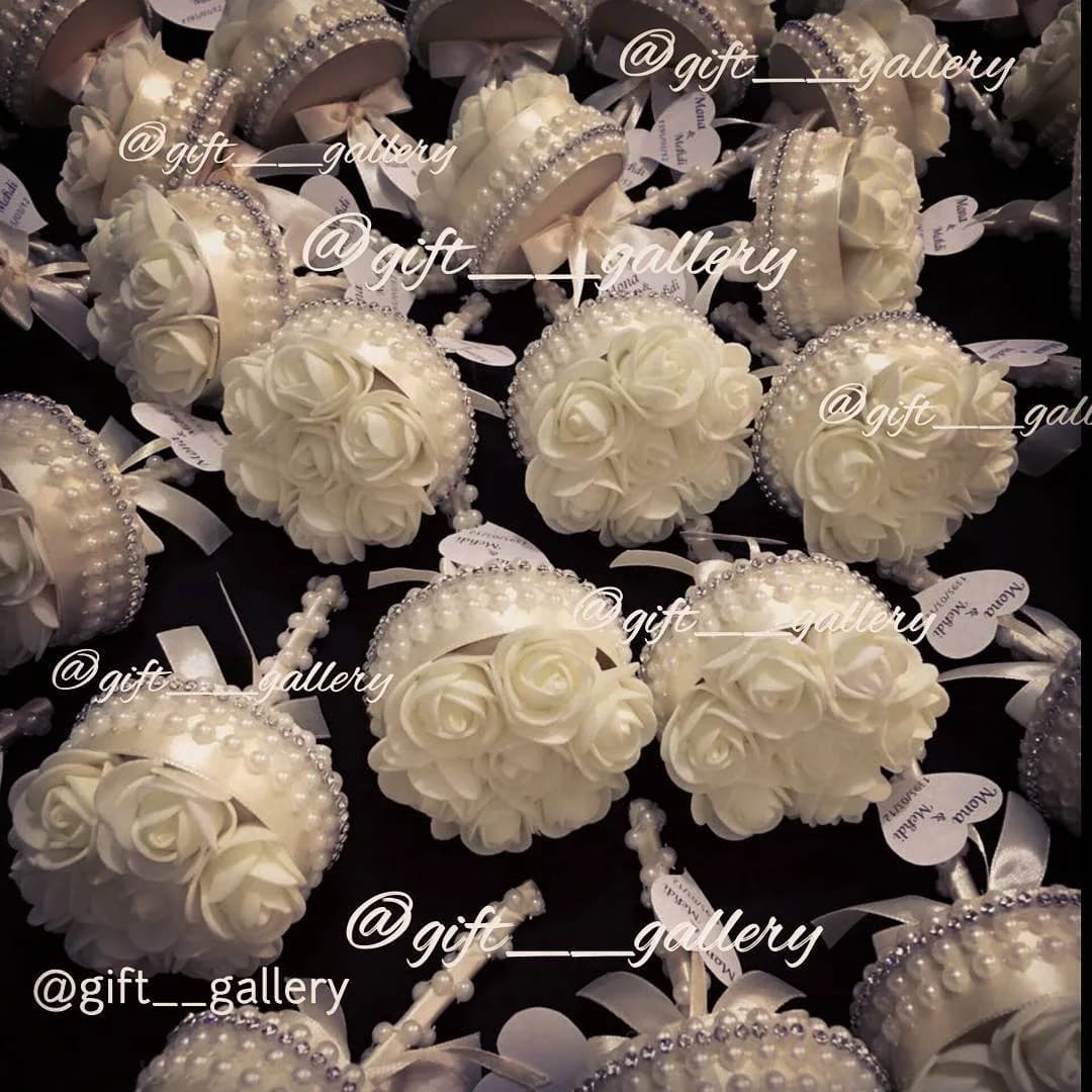 یادبود دسته گل