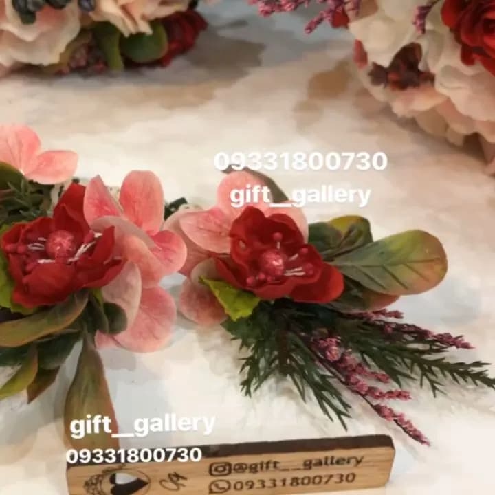 دسته گل و گل سینه عروس