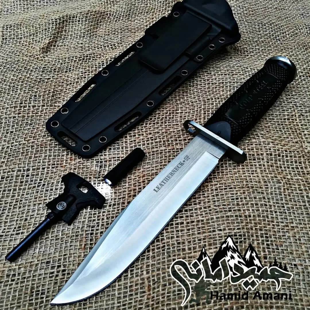 کارد تاکتیکال با غلاف Cold Steel، رنگ مشکی و نقرهای، جنس فلز، کارد شکاری غلافدار