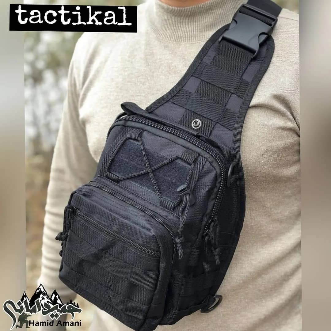 کیف تک‌شانه تاکتیکال، رنگ مشکی، جیب‌دار