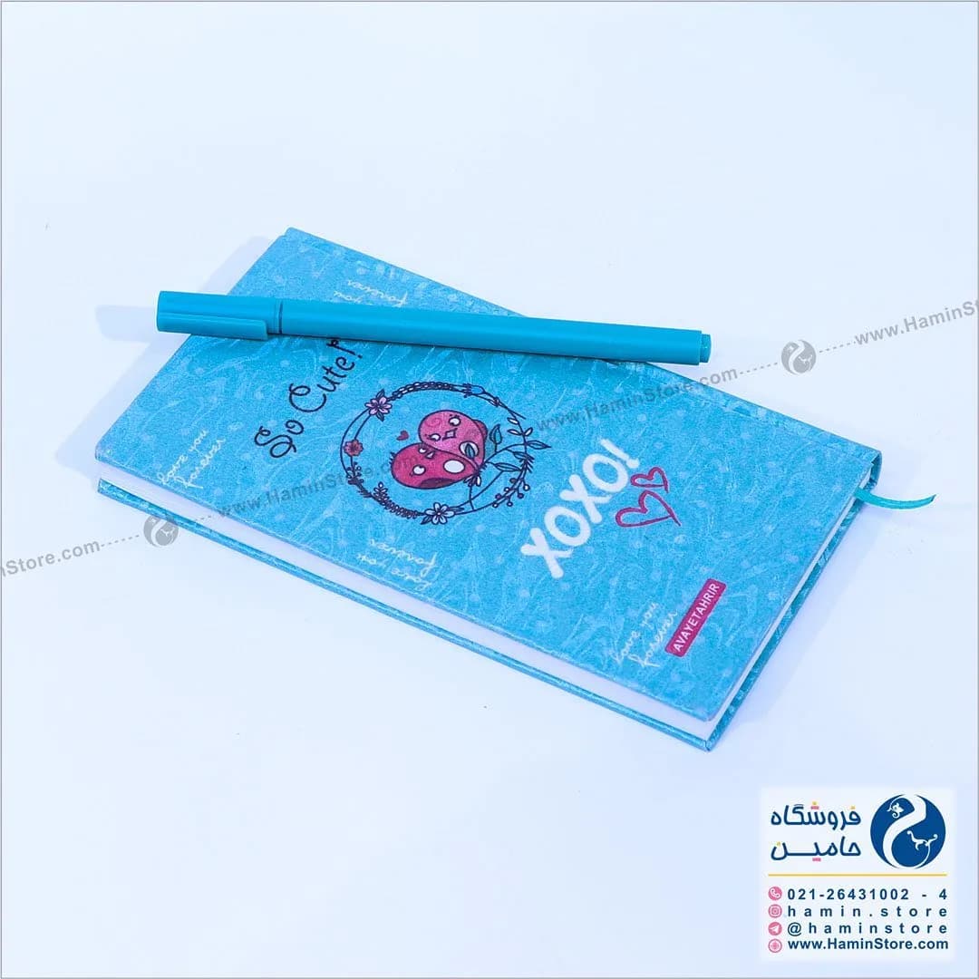 دفتر یادداشت آوای تحریر، رنگ آبی، جنس چرم مصنوعی، طرح طرحدار، دفترچه یادداشت جیبی