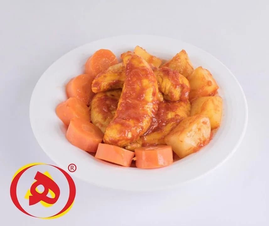 خوراک مرغ، رنگ سفید، نارنجی و قرمز، بشقاب غذا