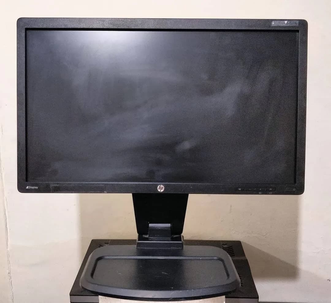 مانیتور HP Z23i 23 اینچ اچ پی، رنگ مشکی، جنس پلاستیک و فلز، مانیتور رومیزی