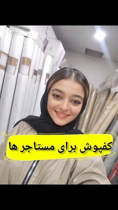 کفپوش رولی پی‌وی‌سی مستاجری، رنگ کرم و خاکستری، جنس PVC