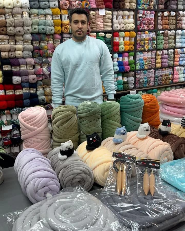 کاموا پیکر روکش مخمل، رنگ صورتی، سبز، نارنجی، بنفش و خاکستری، جنس بافتنی، کلافی، ضخیم