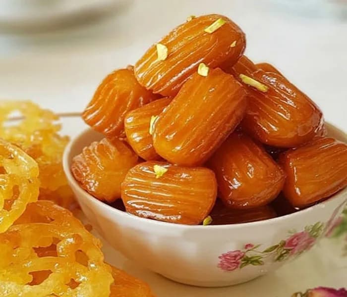 زولبیا بامیه عسلی شیسا، رنگ نارنجی و طلایی، استوانهای، کوچک