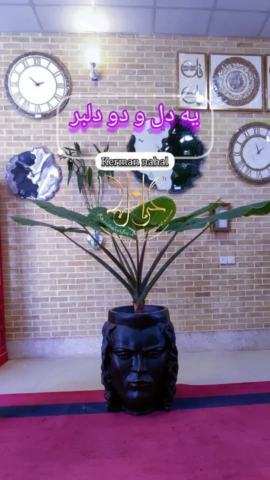 گلدان فایبرگلاس طرح چهره