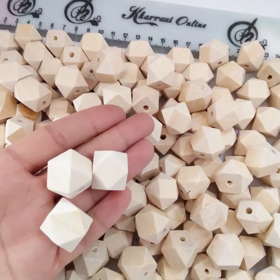 مهره چندوجهی وارداتی ۱۷ میل، رنگ کرم، جنس چوب، مهره چوبی چندضلعی هندسی
