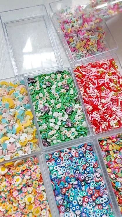 مهره فیمو رنگارنگ