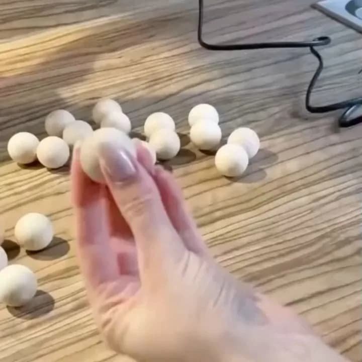 مهره خرازی، رنگ سفید، کروی