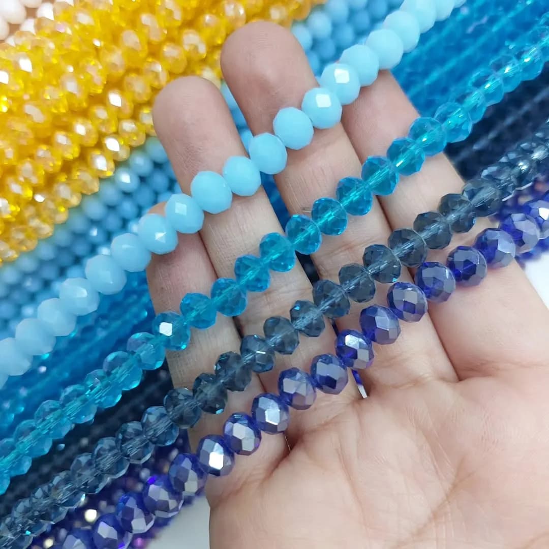 تسبیح کریستالی — نمای دردست — سایز ۸