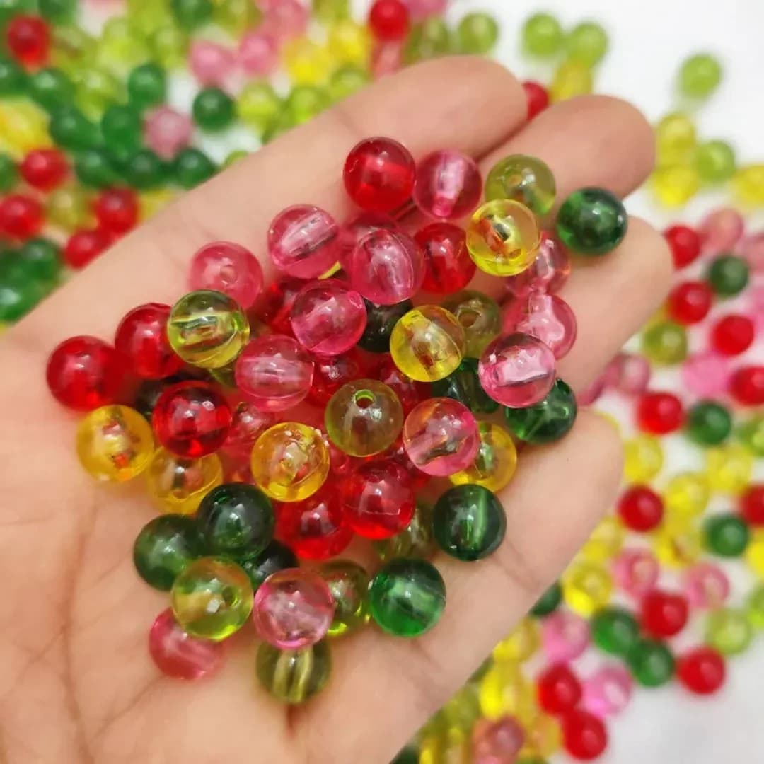 مهره رنگی شفاف ایرانی — نمای دردست — شفاف
