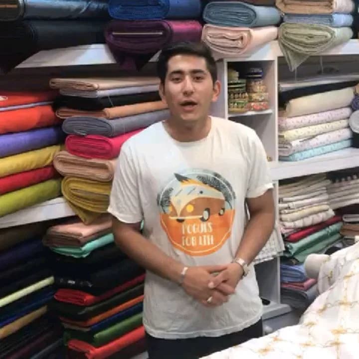 پارچه کرسپو سوزندوزی نخ طلایی