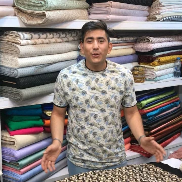 پارچه لینن سوزندوزی کد ۱۰۰۳۴