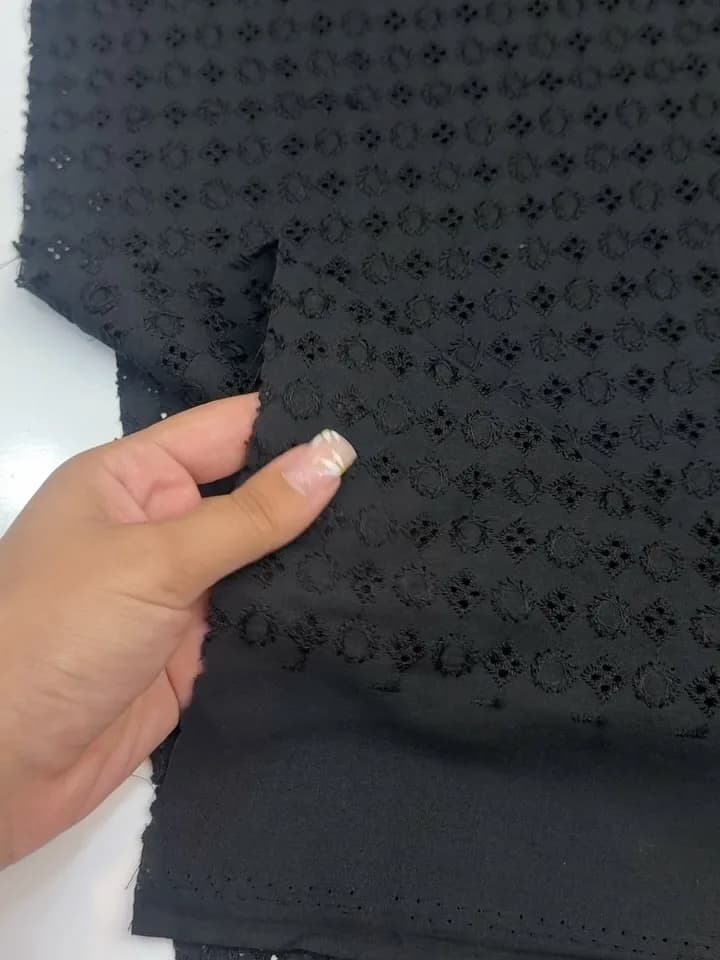پارچه سولابهدوزی