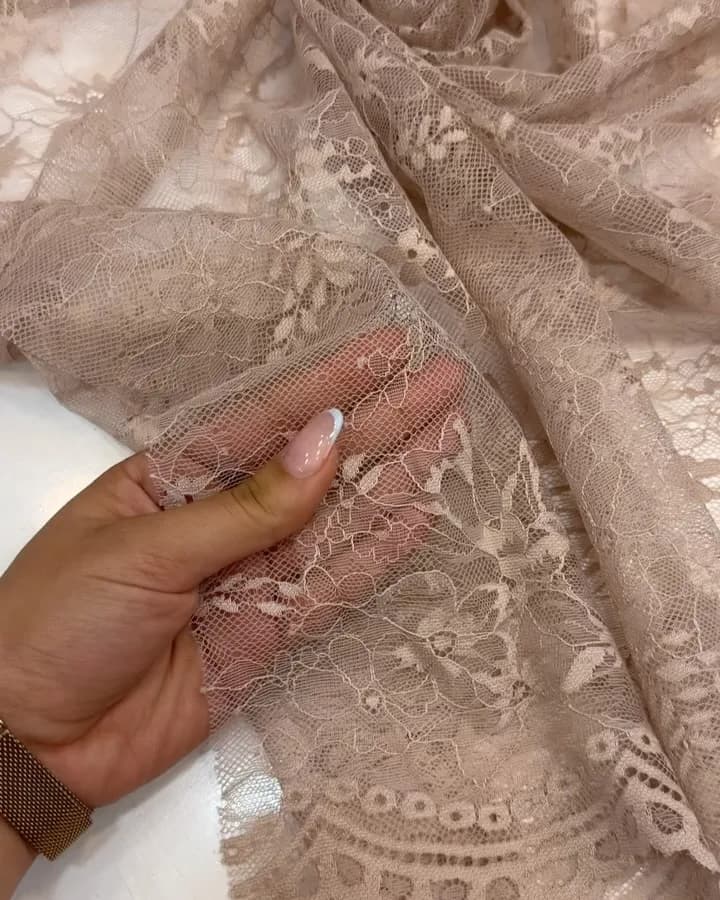 پارچه دانتل فرانسه قیطون‌دوزی