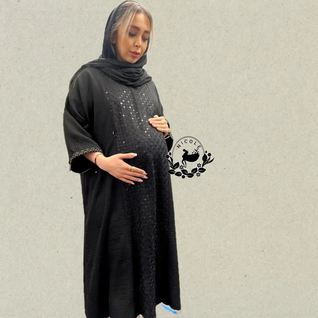 مانتو کفتان بارداری شیردهی آستین بلند، رنگ مشکی، طرح گلدوزی، یقه گرد، گشاد