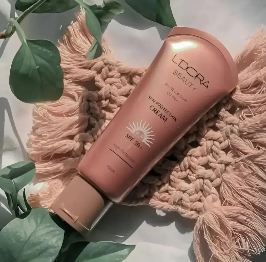 کرم ضد آفتاب SPF 50 لدورا
