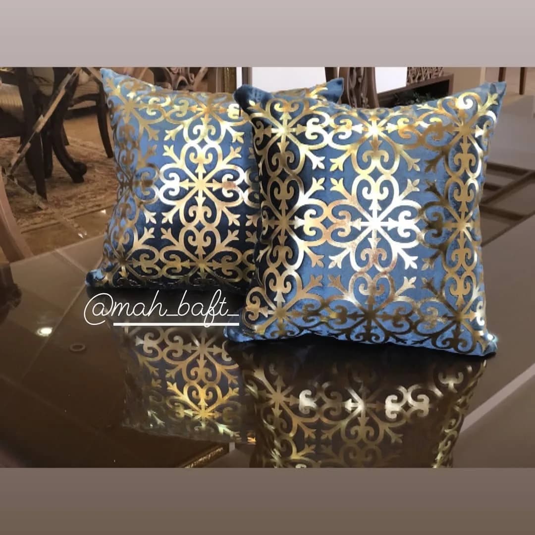 ست رومیزی طرح گل ریز