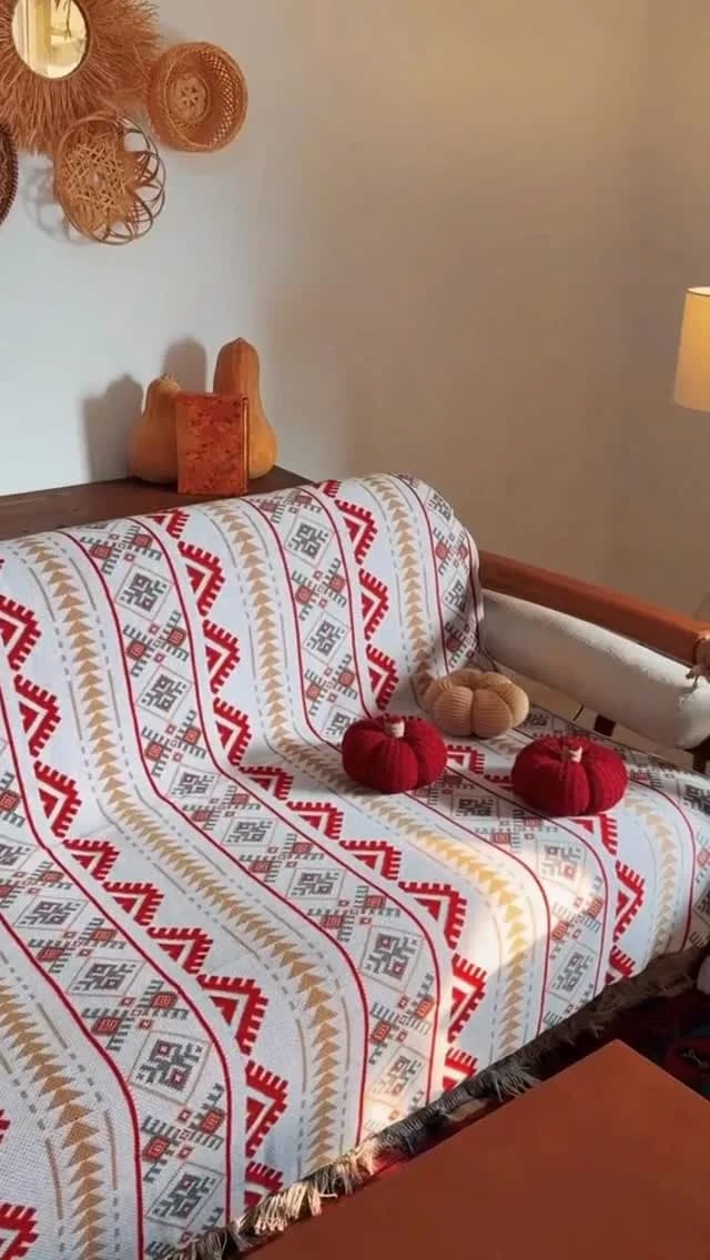 شال مبل اکریلیک