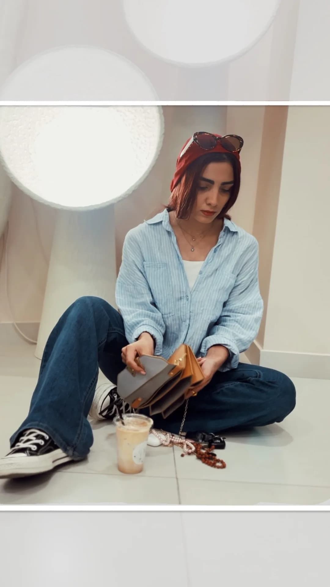کیف دستی، رنگ خاکستری و قهوه‌ای، جنس چرم، کیف دستی تاشو