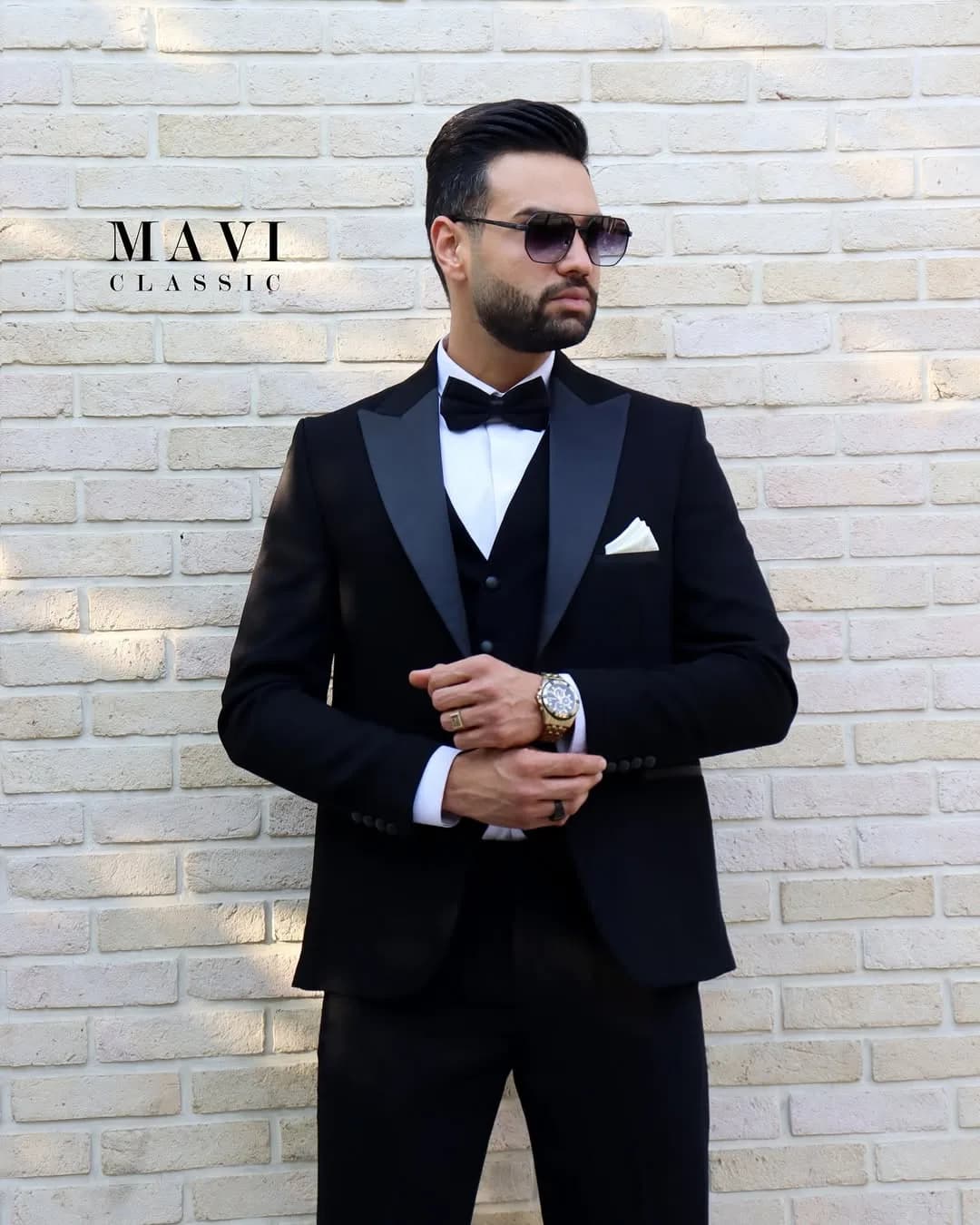 کت و شلوار و ژیله دامادی یقه ساتن، رنگ مشکی، یقه پهن، جذب، آستین بلند
