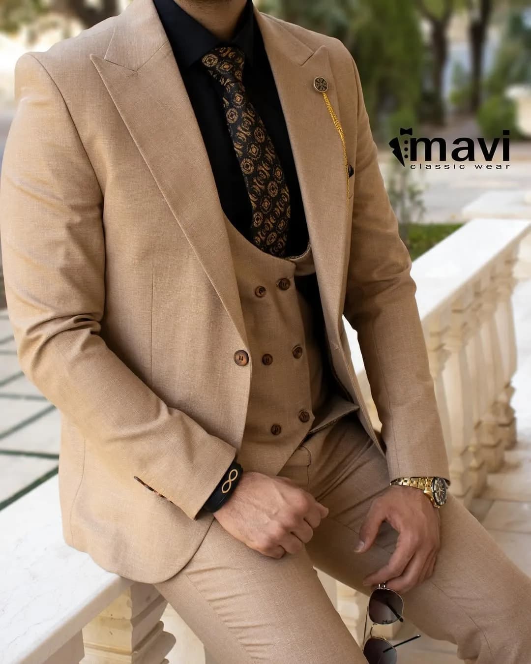کت و شلوار ژیله کمباین کالکشن یونسا، رنگ کرم، سه تکه، جذب