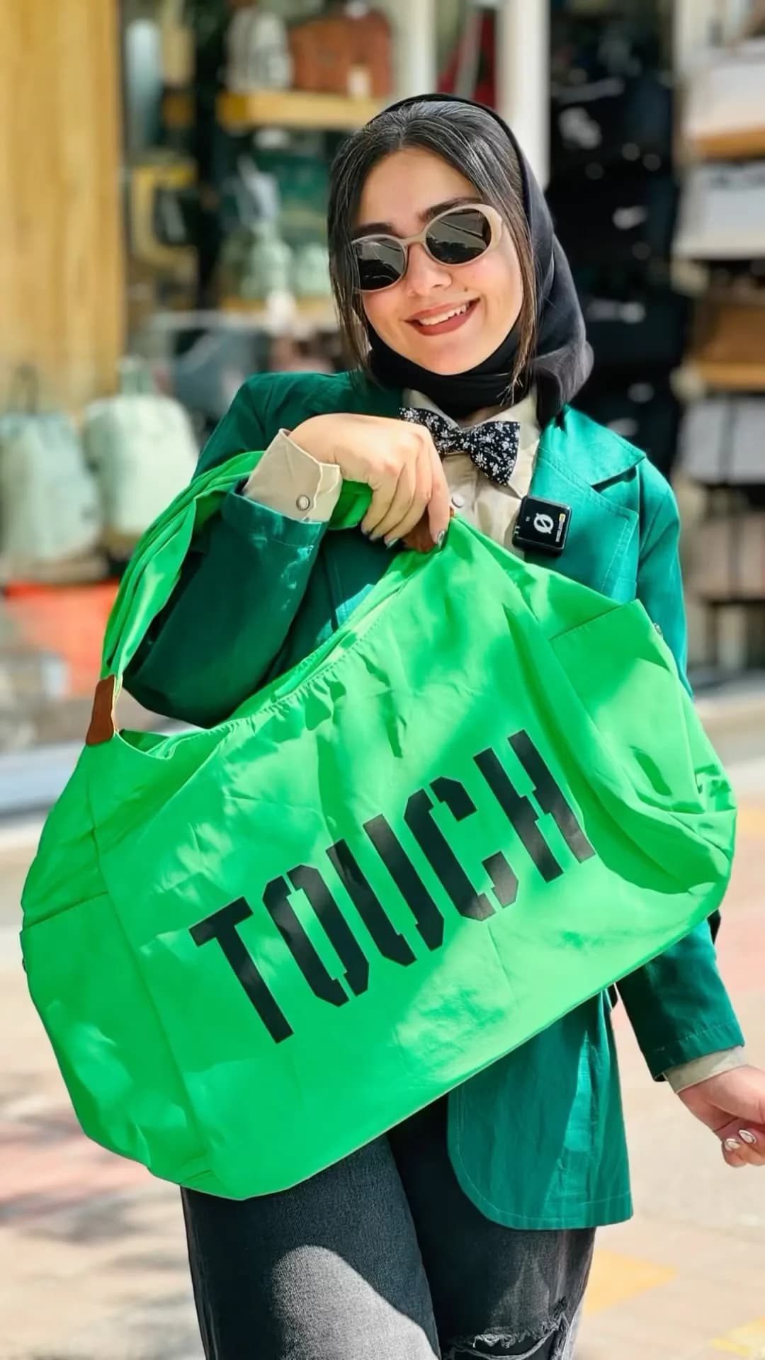 کیف تاچ برزنت ضدآب بوبو، رنگ سبز، جنس پارچه، دوشی، بزرگ، پارچهای