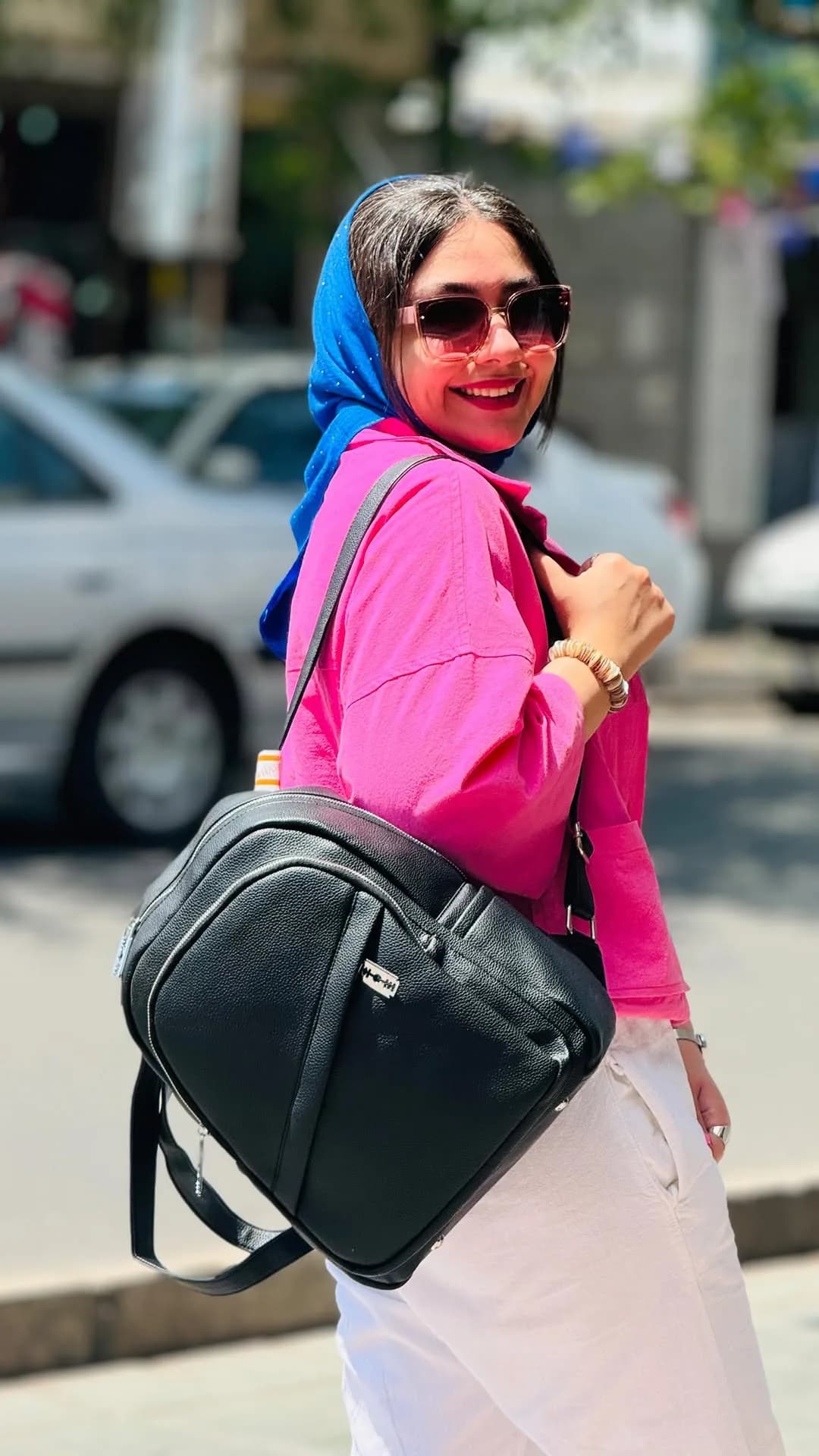 مینی کوله چرم صنعتی حاصل، رنگ مشکی، کوله‌پشتی کوچک، دوشی