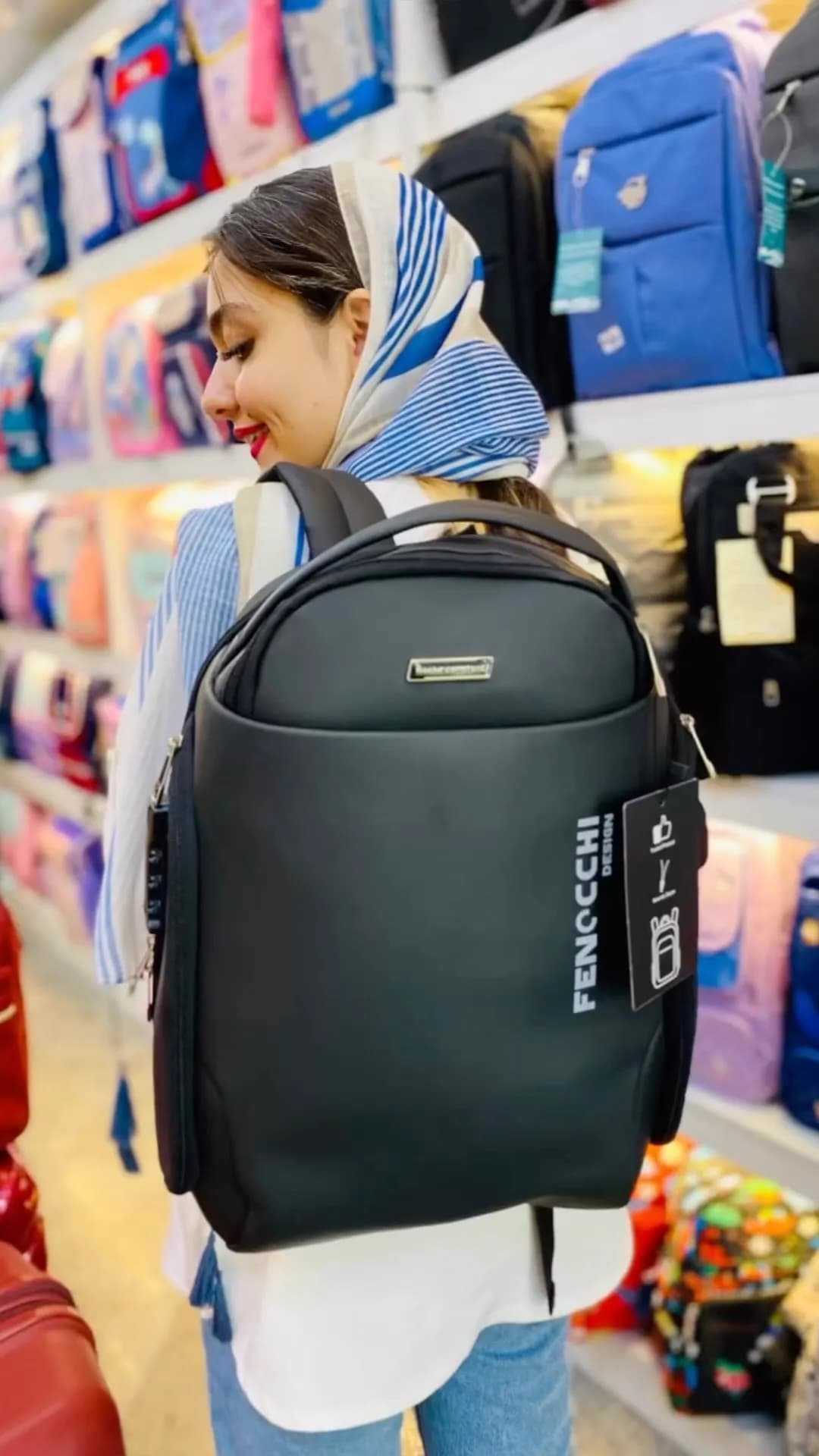 کولهپشتی، رنگ مشکی، کوله پشتی دوشی