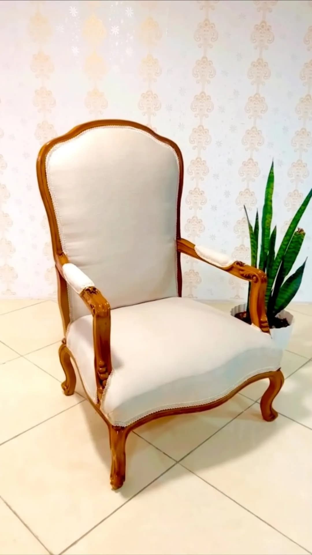 مبل تک