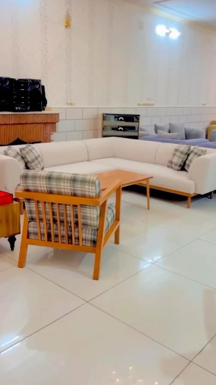 مبل ال کاپر