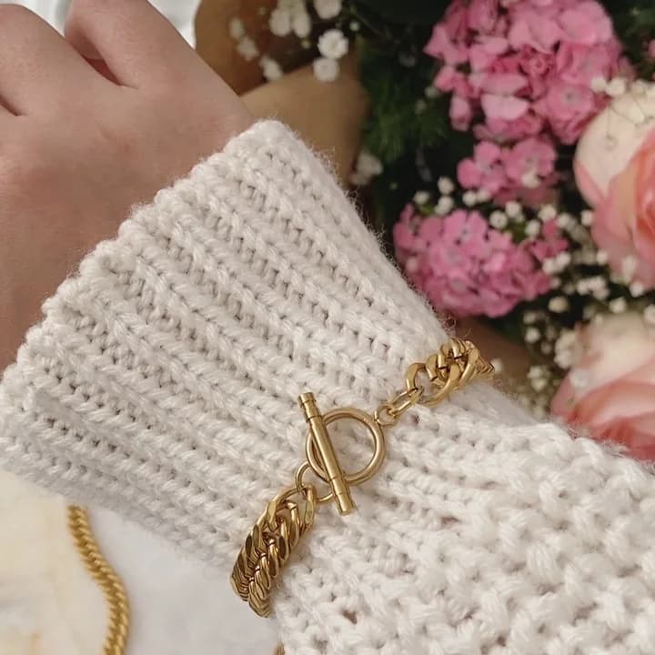 نیم‌ست گردنبند و دستبند کارتیر