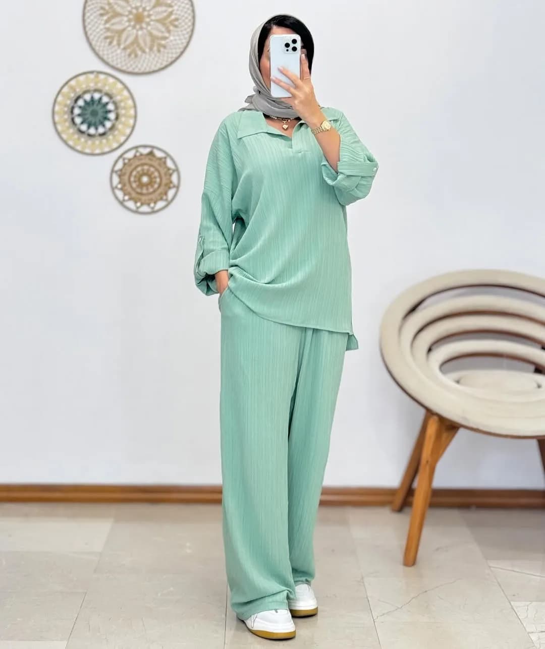 ست شومیز و شلوار زنانه، رنگ سبز، جنس لینن، طرح راه‌راه، شومیز گشاد، شلوار راسته