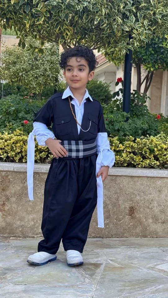 ست مجلسی پسرانه کرم قهوه‌ای