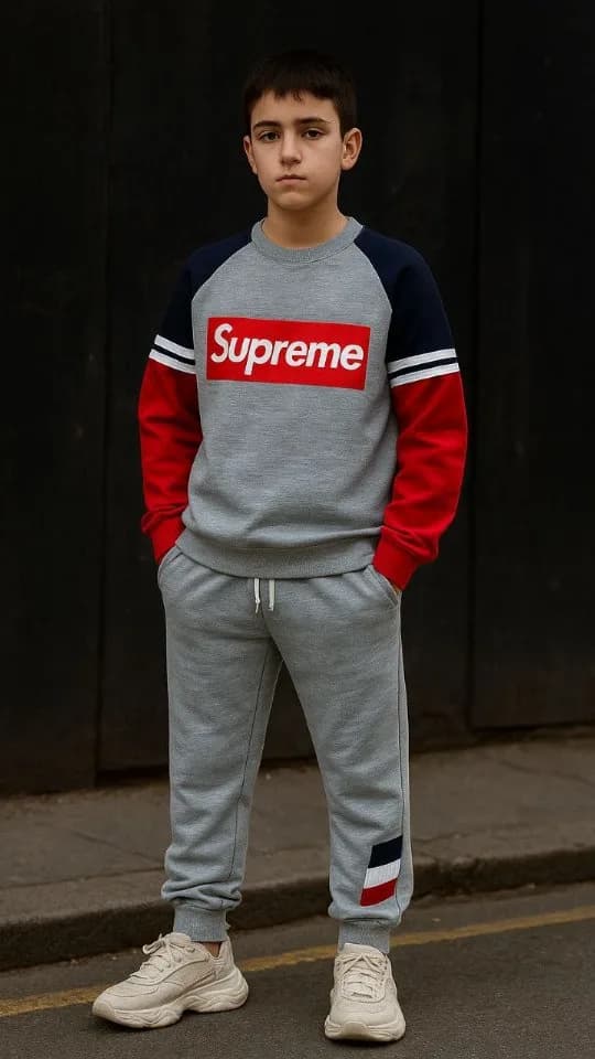 ست بلوز و شلوار Supreme، رنگ خاکستری، قرمز و سرمهای، جنس پنبه، یقه گرد جذب