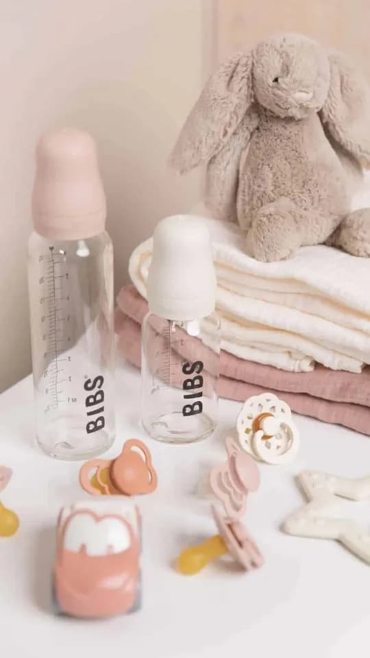 شیشه شیر پیرکس ۱۱۰ و ۲۲۵ میل Bibs