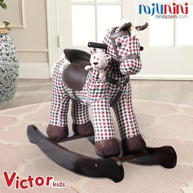 راکر اسب کودک Victor Kids، رنگ قرمز، سفید و قهوهای، جنس پارچه و چوب، طرح چهارخانه، گهوارهای