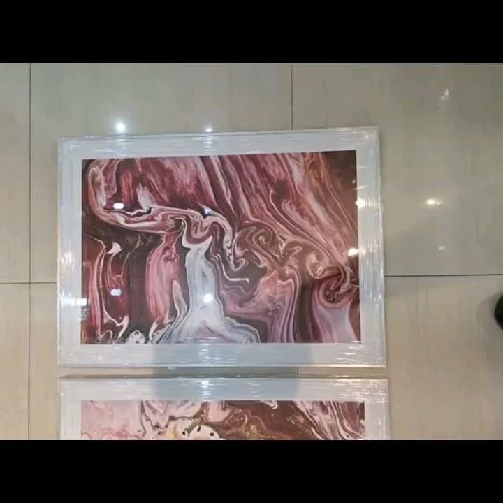 ست تابلو دیواری، رنگ سرخابی، سفید و قهوهای، جنس چوب و شیشه، سه تکه مستطیلی