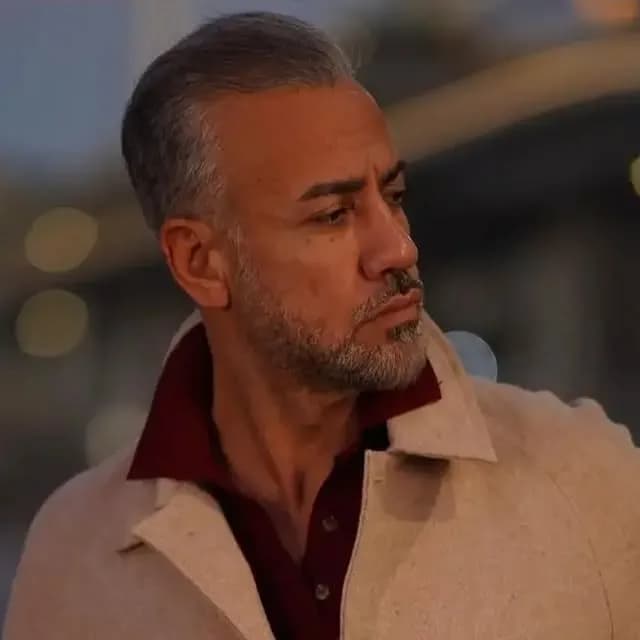 پالتو مشکی مردانه، رنگ کرم، بلند، کمربنددار، یقهدار
