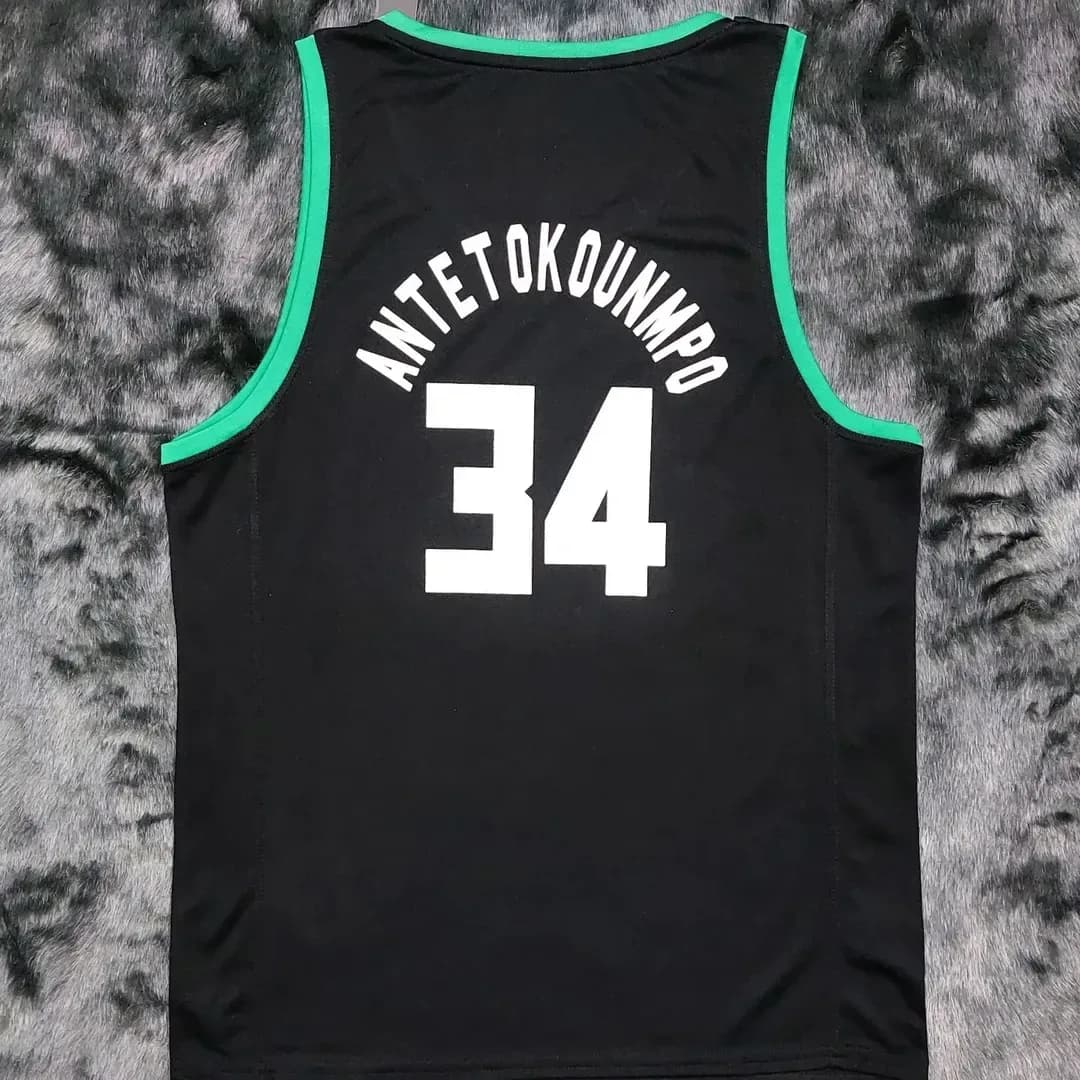 ست بسکتبالی Milwaukee Bucks