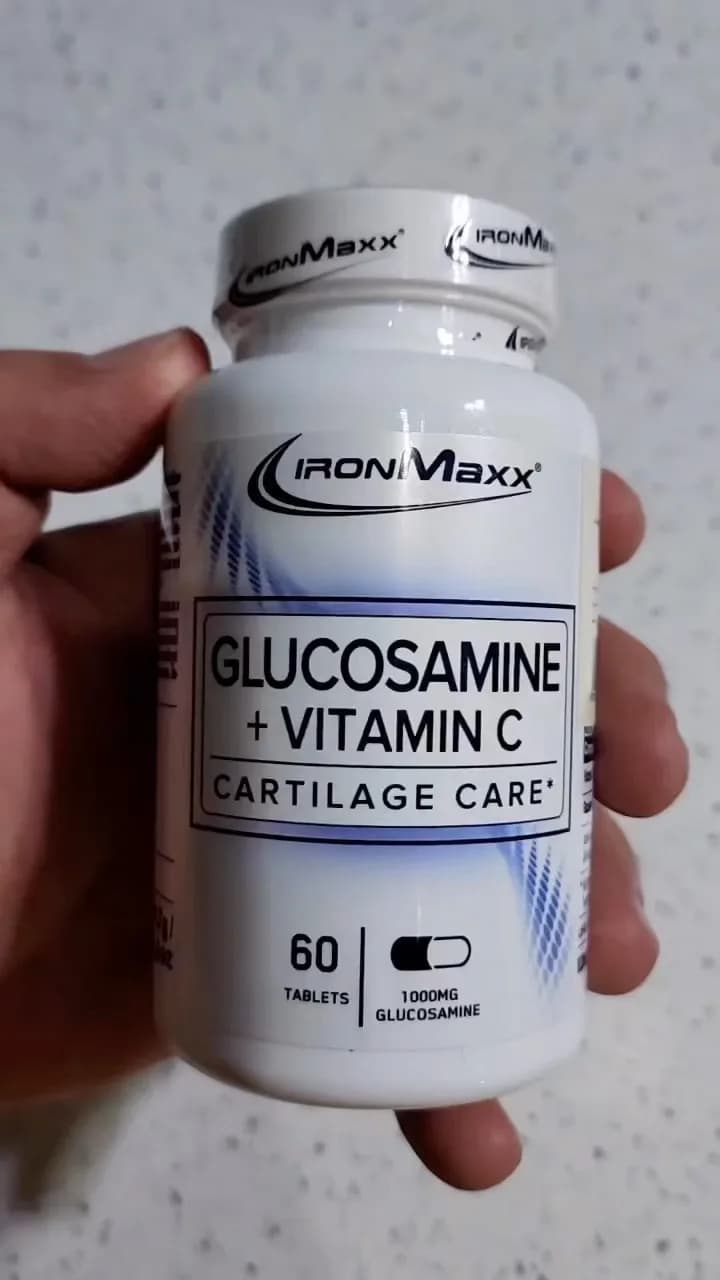 مکمل گلوکوزامین و ویتامین C IronMaxx، رنگ سفید، جنس پلاستیک، ظرف قرص