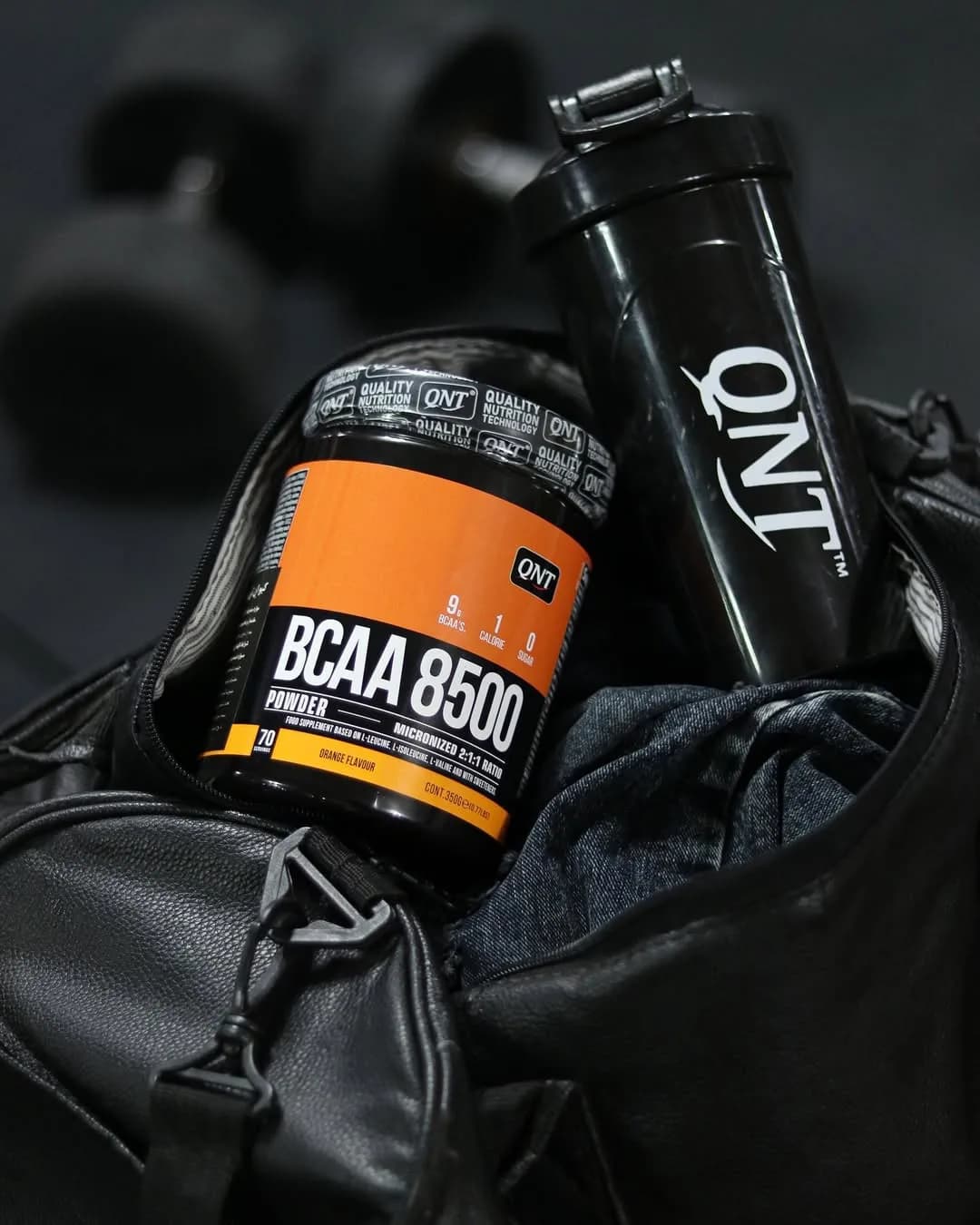 مکمل BCAA 8500 QNT، رنگ نارنجی و مشکی، جنس پلاستیک، ظرف پودر