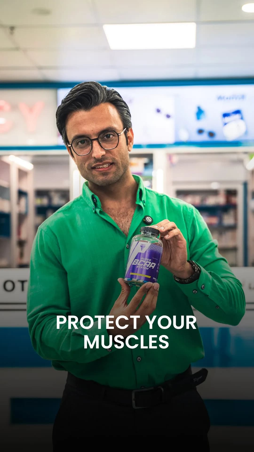 مکمل SUPER BCAA ترک، رنگ سبز، مشکی و سفید، جنس پلاستیک، قوطی مکمل