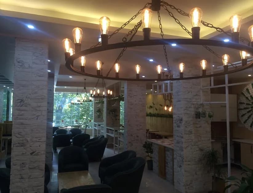 لوستر آویز، رنگ مشکی، جنس فلز، حلقوی، صنعتی