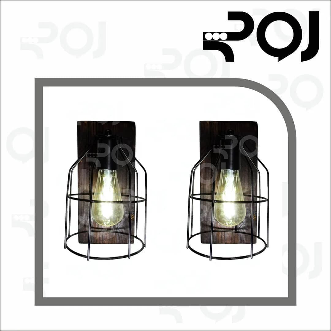 چراغ دیواری چوب تور تک شعله، رنگ مشکی و قهوه‌ای، جنس فلز و شیشه، دیواری قفسی دو عددی